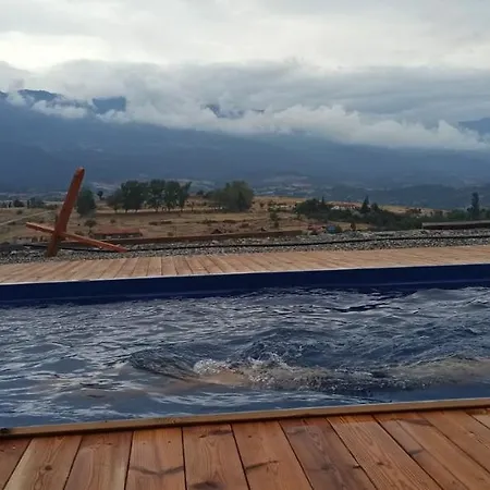 Hotel Debeli Dab 2*
