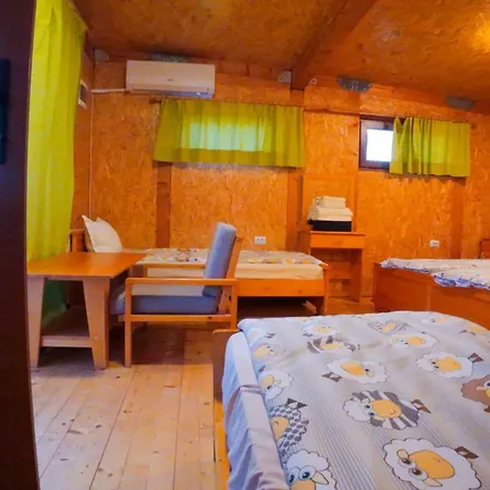 Хотел Debeli Dab Stara Kresna